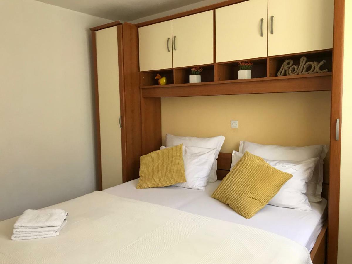 Apartments Biskup Privlaka  Luaran gambar